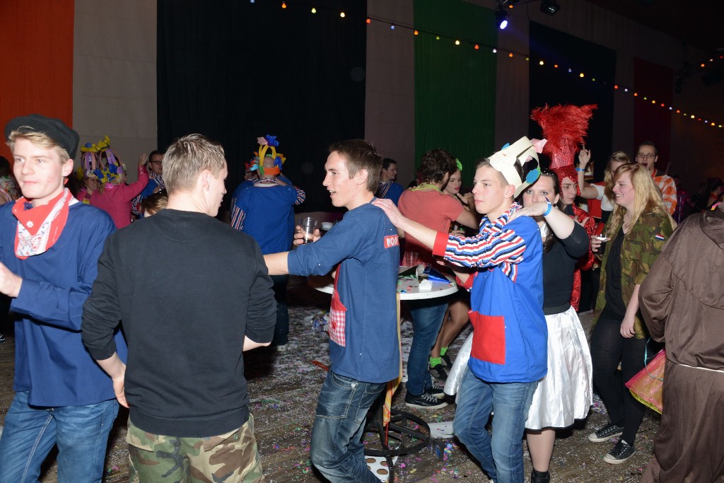 ../Images/Jubileum feest 5x11 273.jpg
